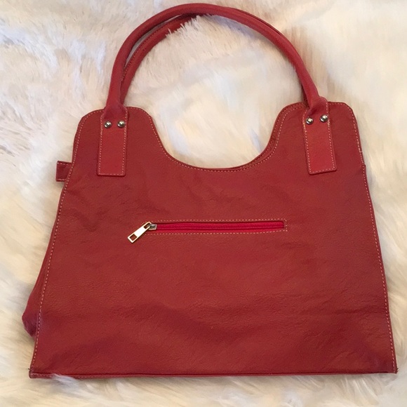 Great No Name Shoulder Bag.
NWOT - Picture 14 of 15
